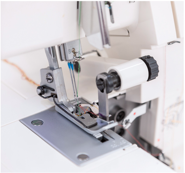 Singer%2014%20Sh%20654%204%20İplikli%20Overlok%20Makinesi